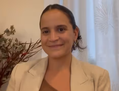 Screenshot of Vero, a marketer.