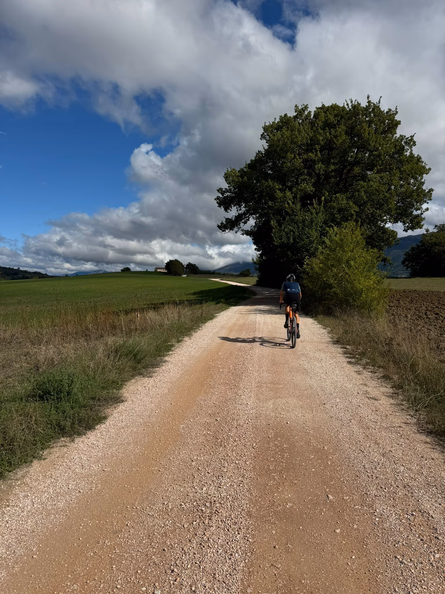 Gravel Cycling Experience with Jef