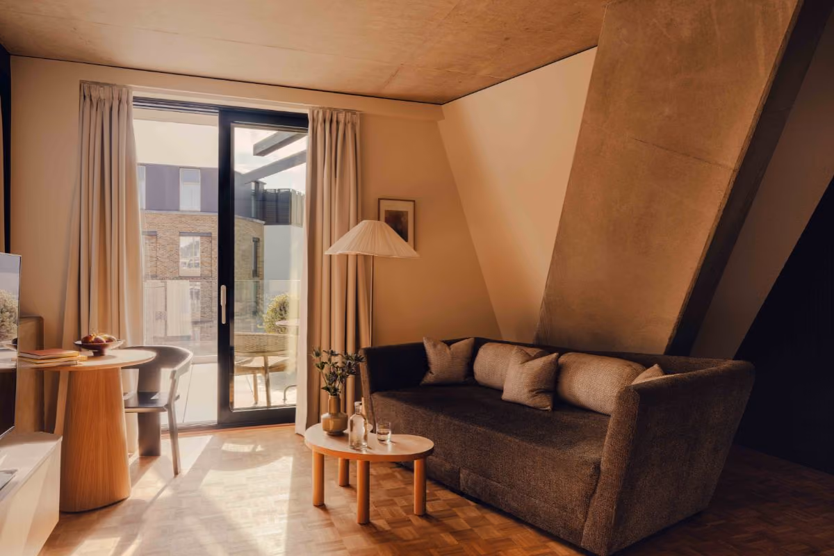 London Balcony Suite
