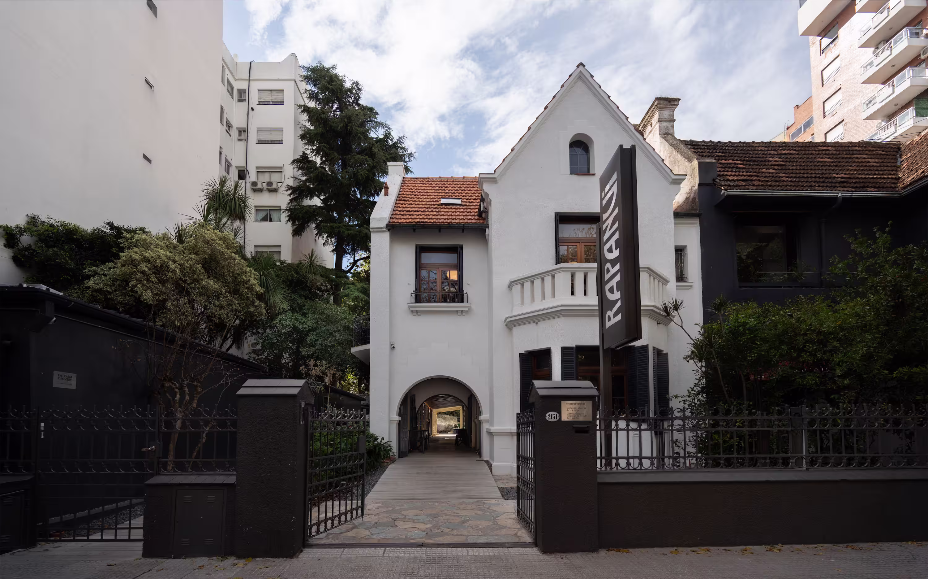 Sucursal Rapanui Villa Urquiza- Bucarelli 2155