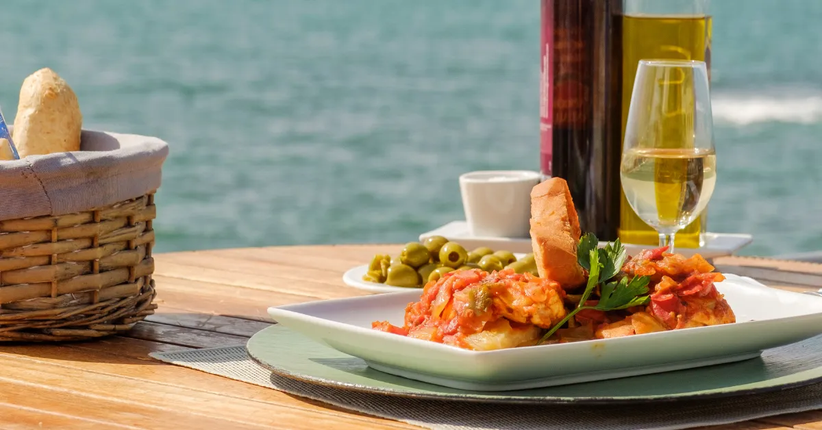 10 Best Low-Calorie Snacks on GLP-1 Medications That Work