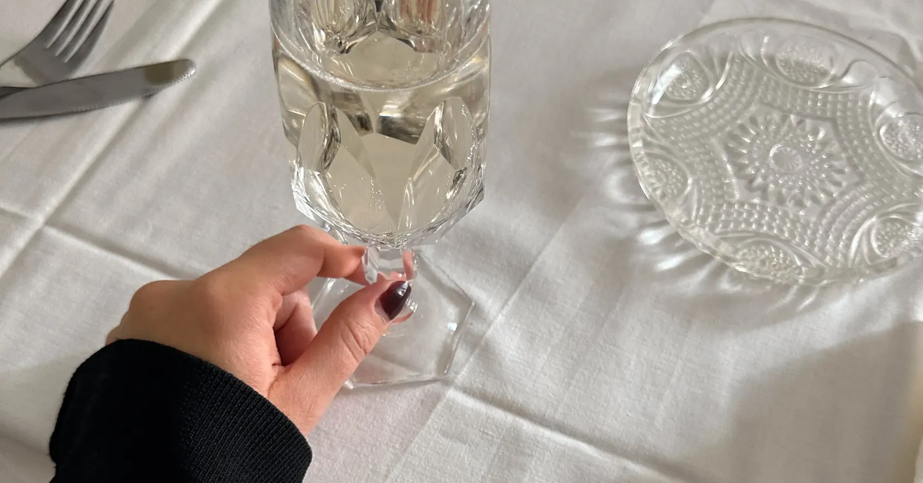 The Dinner Guest Dilemma Solved: 7 Smart Strategies for Navigating Social Eating on GLP-1 Medication