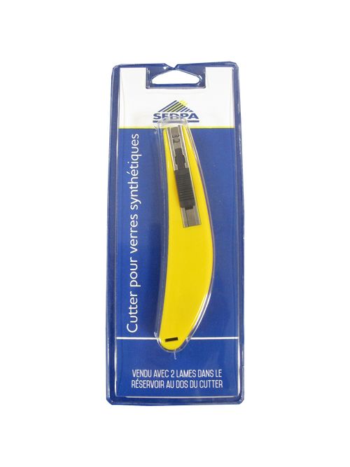 Cutter pour verre synthétique
