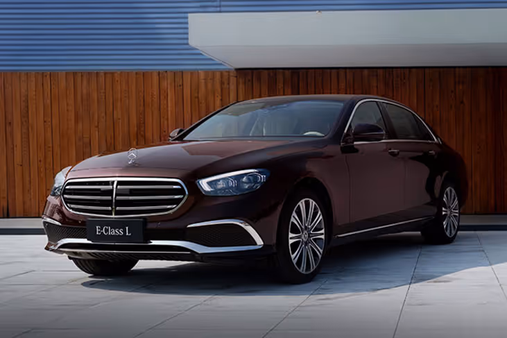 Mercedes-Benz E-Class Sedan