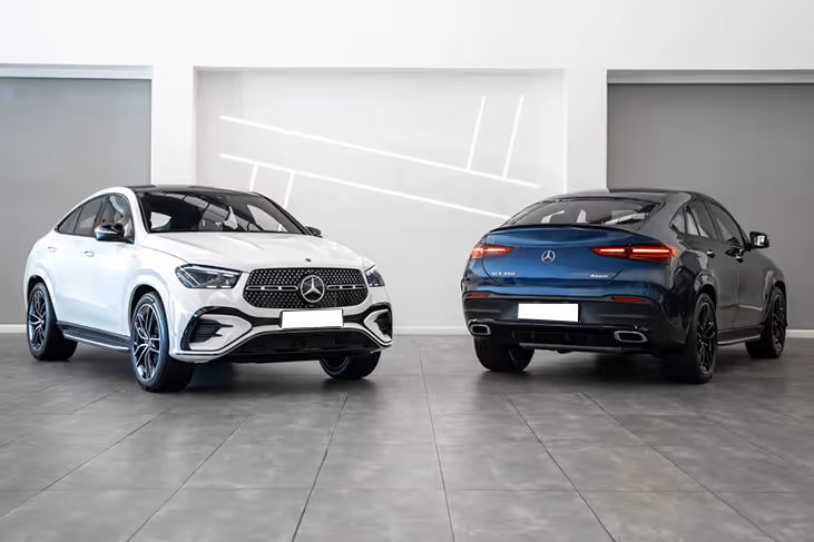 Pre‑Owned Luxury Cars vs Used Luxury Cars