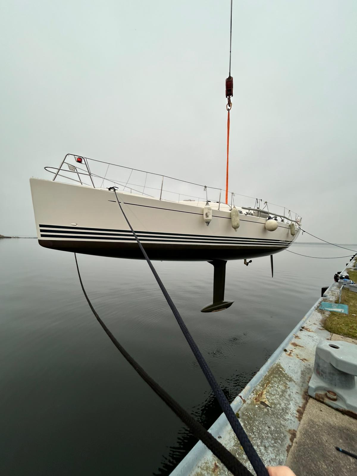 Kranen und Mast legen | Maritimer Service Greifswald