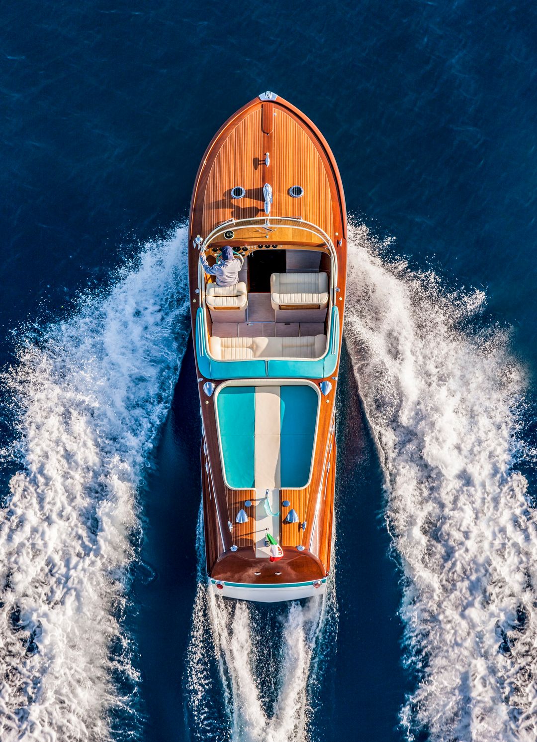 Lia Riva Lia Riva: Love of the Runabout