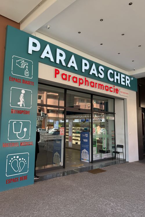 Nomadic Health Insurance & Safety: A Professional Slow Guide to Life on the Road