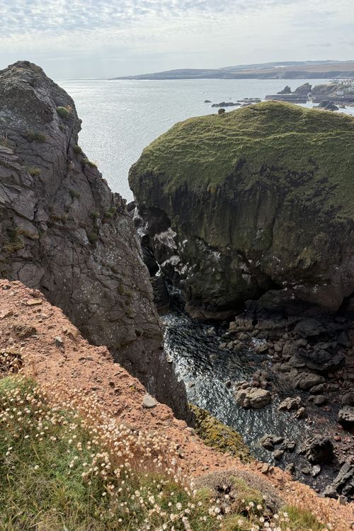 Eyemouth & The Berwickshire Coastal Path: A Slow Traveler’s Walking & Planning Guide