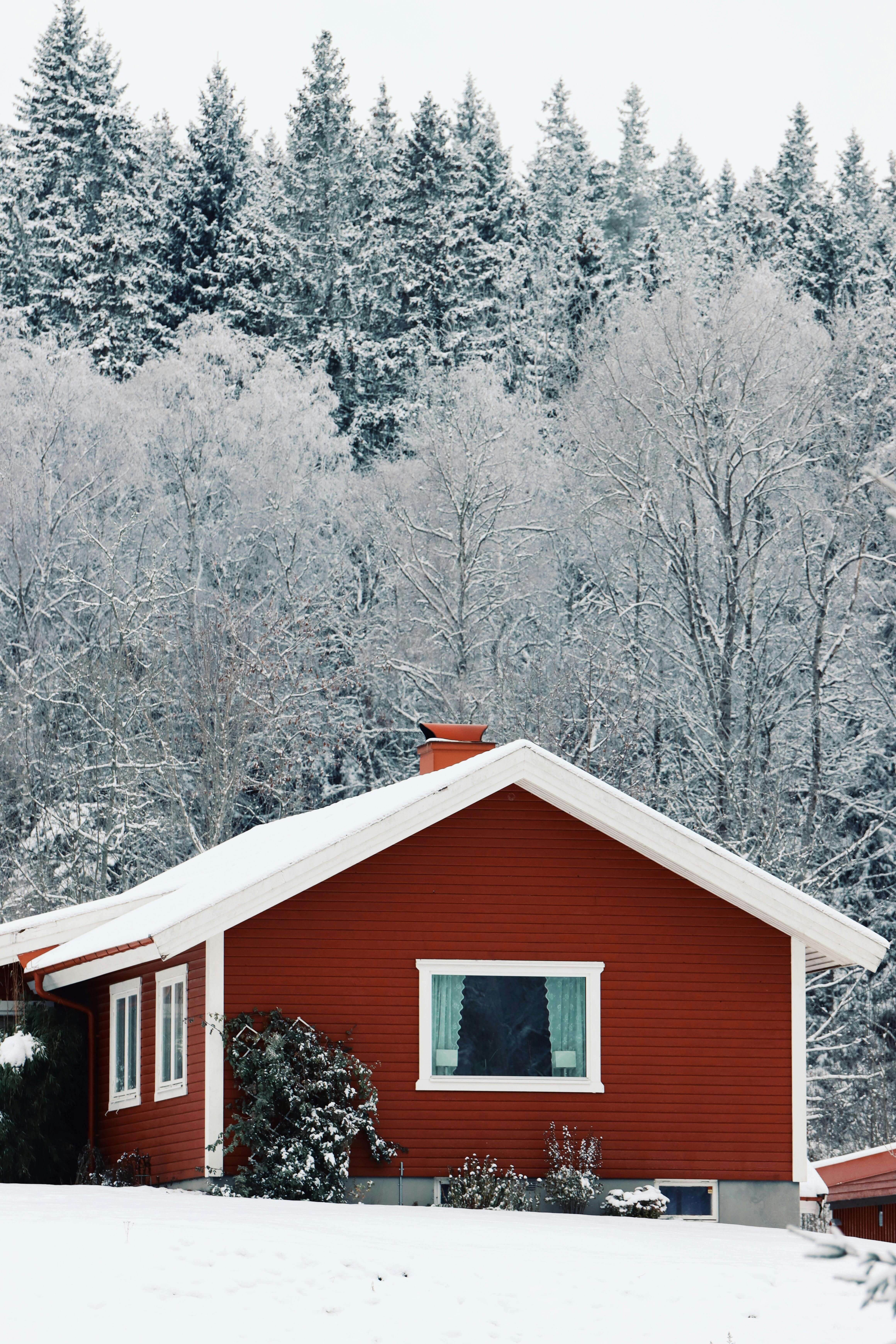Isolera fasad med Byggproffs Skåne för ökad energieffektivitet och komfort i ditt hem.