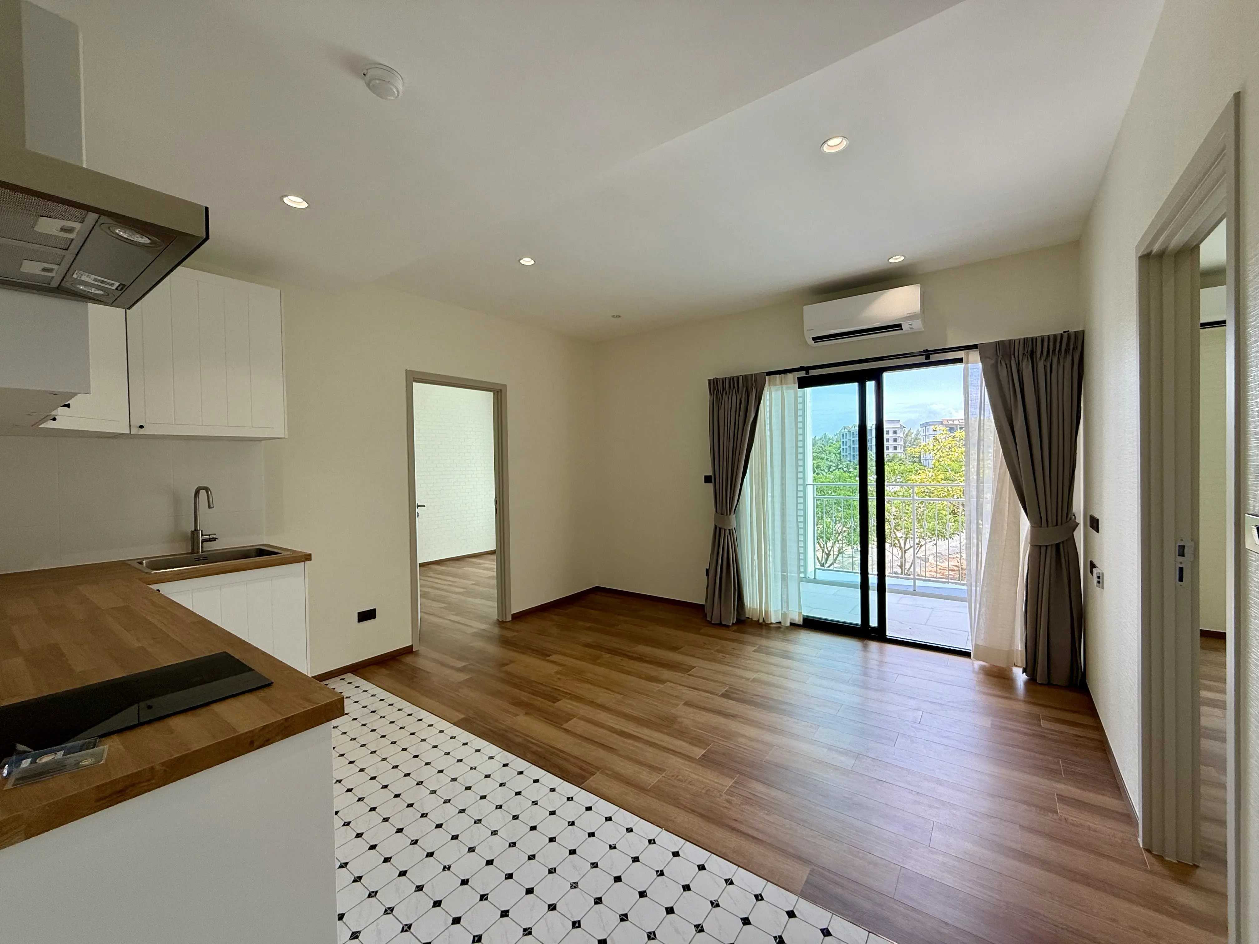 Двухкомнатные апартаменты в Title Halo