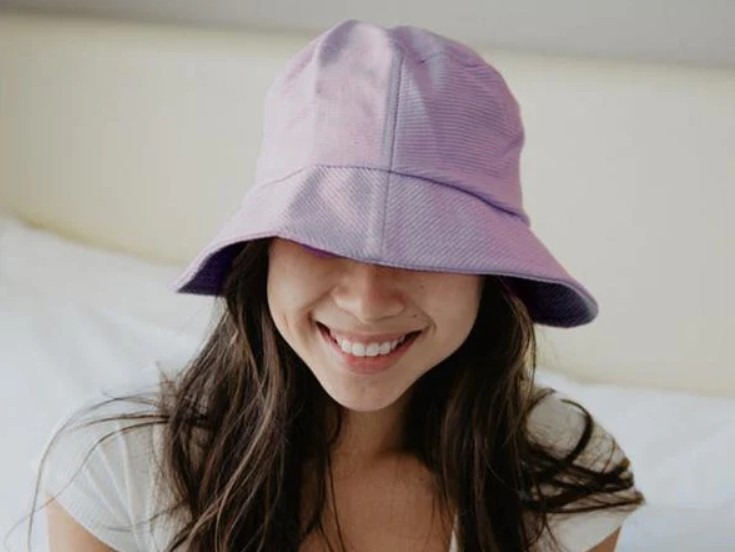 Pastel bucket hat