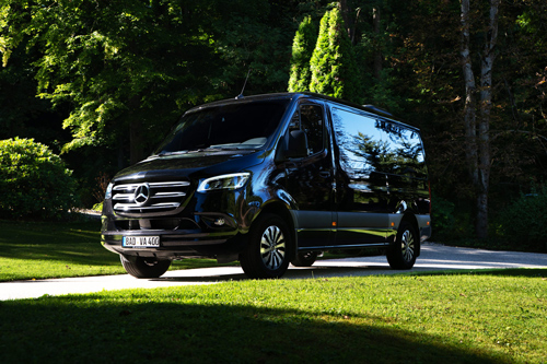 Sprinter Travel VIP Kleinbus busmieten Baden-baden