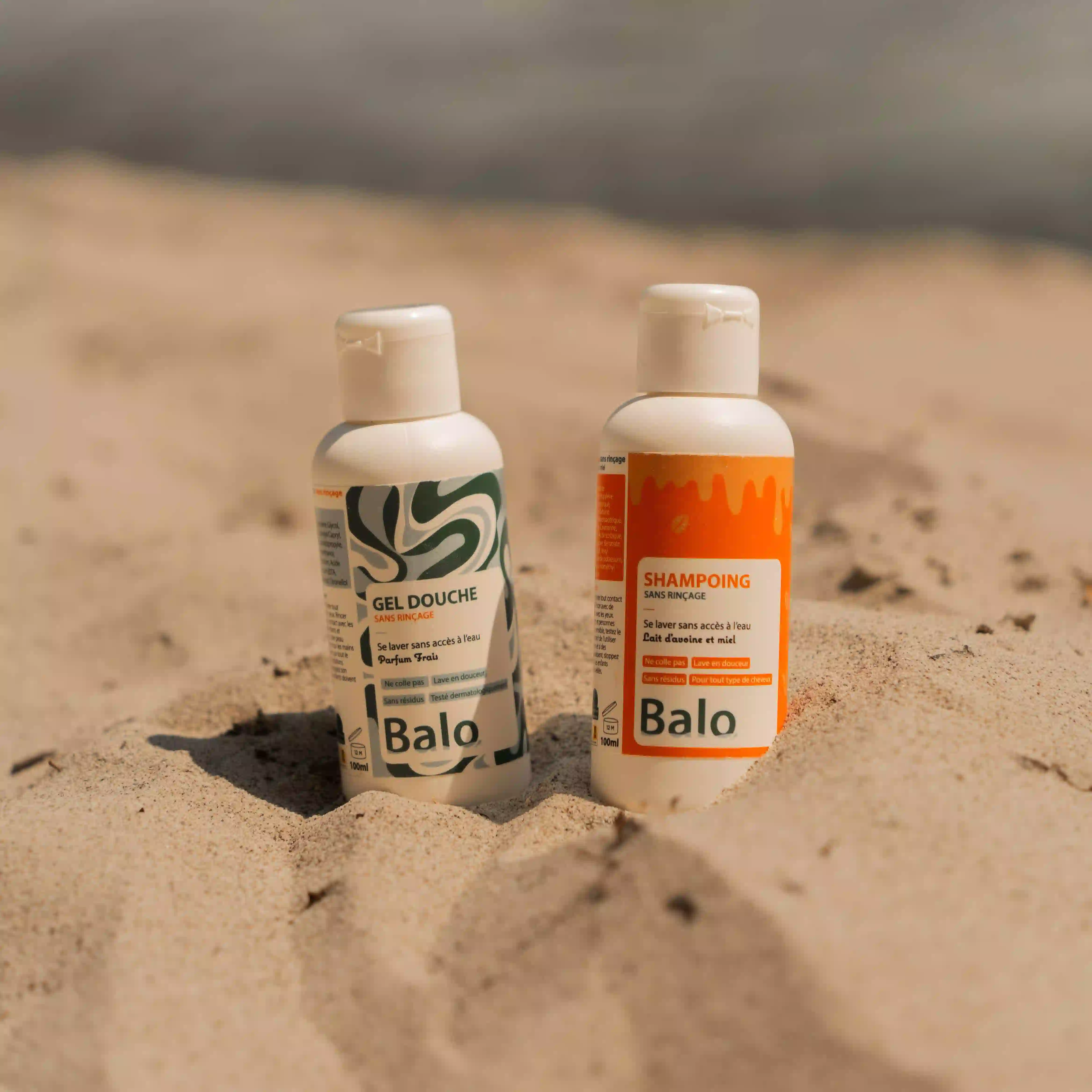 Un savon et shampoing sans rinçage de la marque Balo