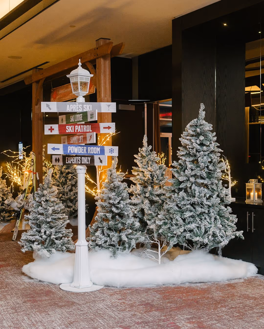 Award Celebration Christmas Decor