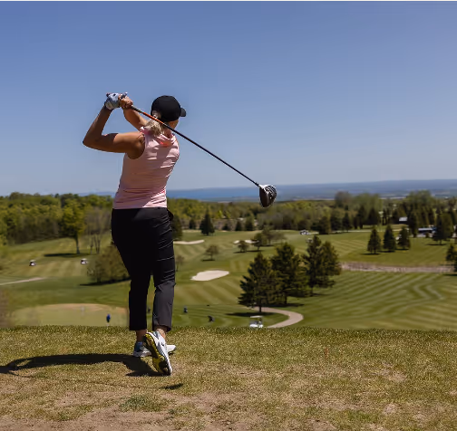 Golf at Duntroon Highlands Golf Course offers a perfect blend of activity and relaxation, making it an excellent choice for active team retreats.