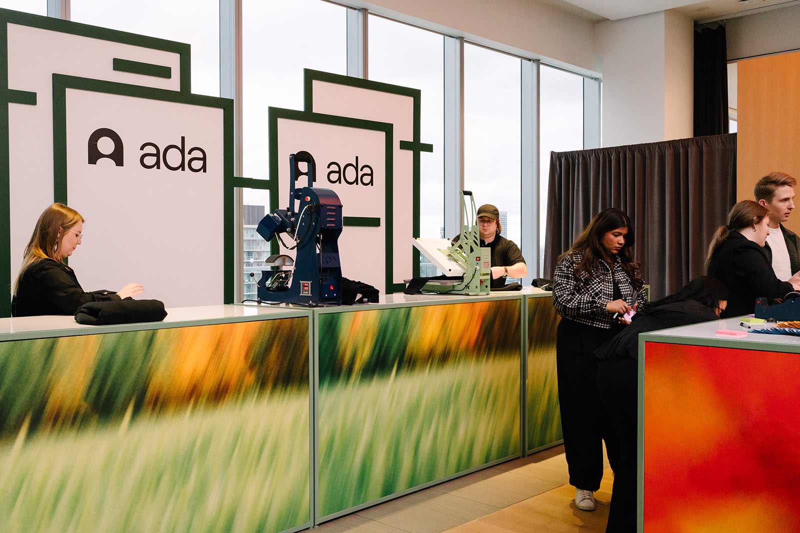 See how The Idea Hunter transformed Ada Support Inc.’s conference into an evening celebration, delivering creative direction and event production for 240 guests