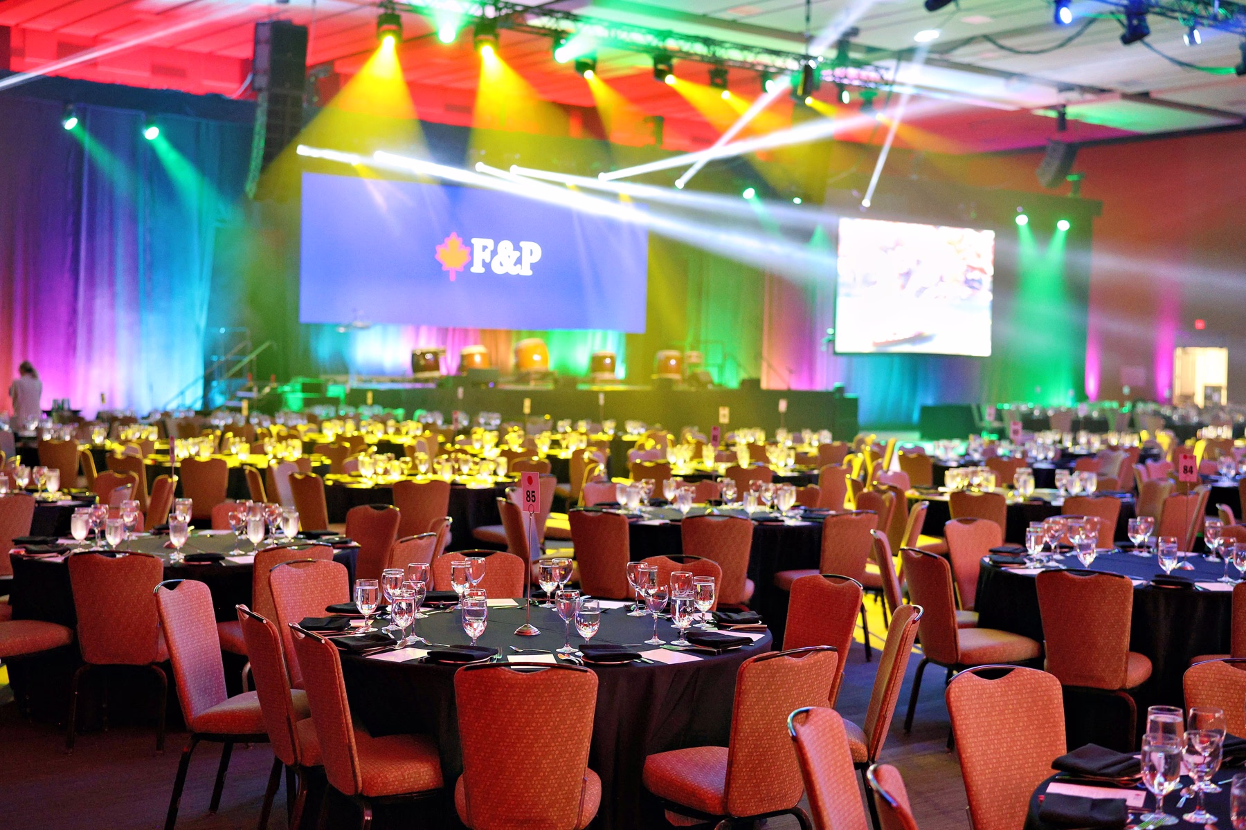Explore how F&P Mfg. celebrated 40 years in Canada with a gala for 900 guests at Toronto’s Automotive Building. Discover cultural performances, Kagami Biraki sake ceremony, and seamless event production by The Idea Hunter.