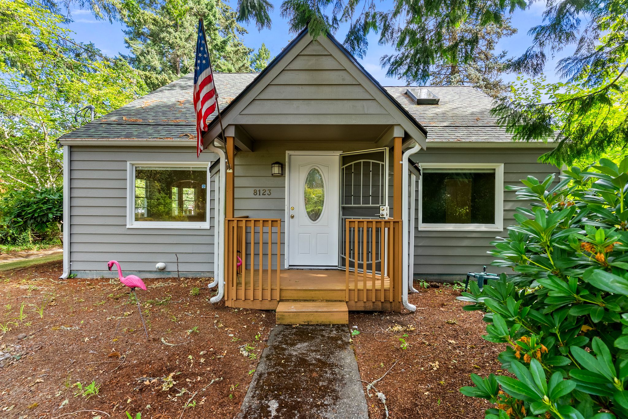 8123 Veterans Drive SW | Lakewood, WA 98498