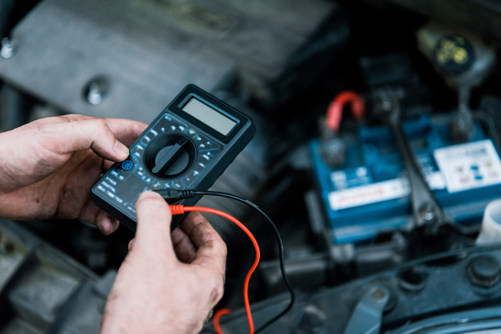 dispositivo-check-batteria
