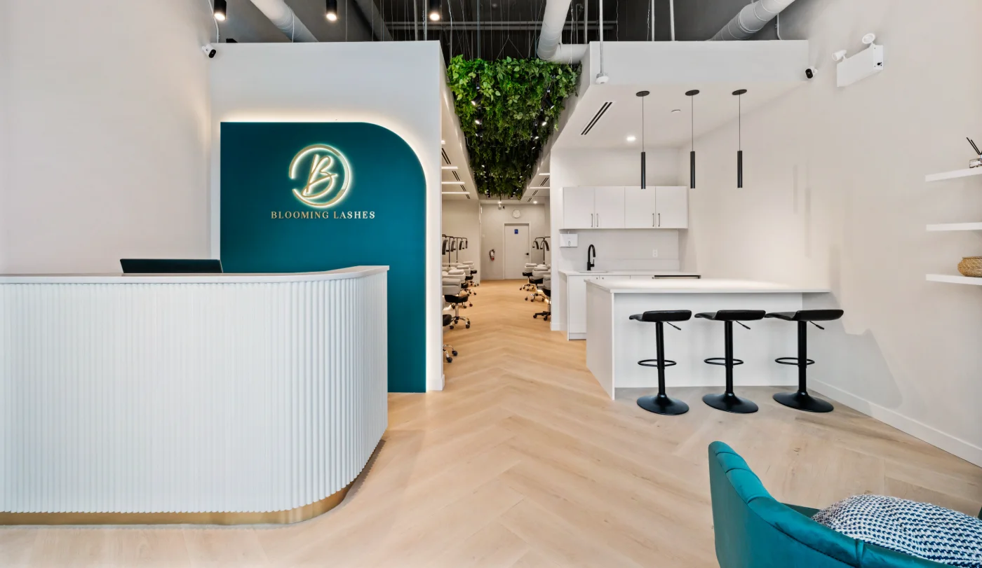 Blooming Lashes salon