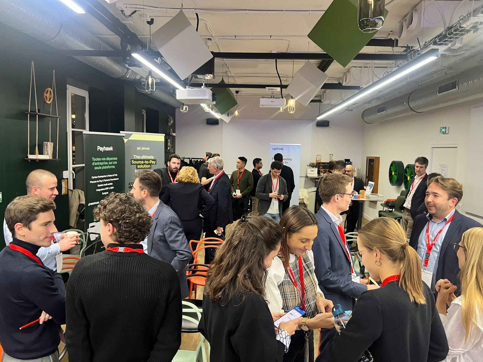Finance leaders networking at Novutech Celigo integration event Berlin