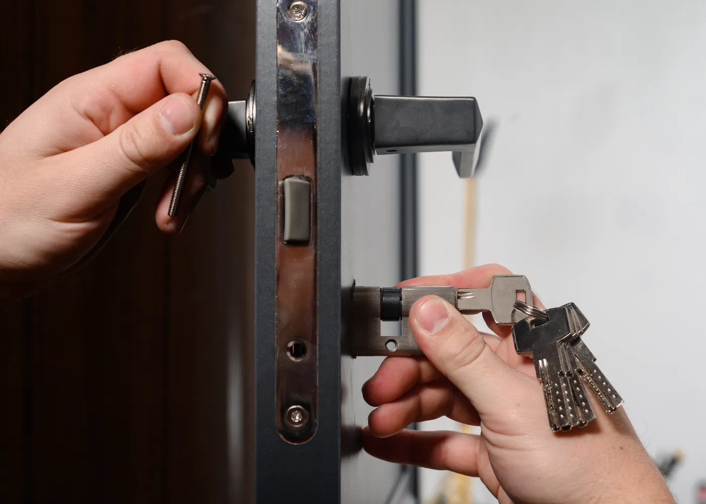 Locked In N Out - Locksmiths in Boston