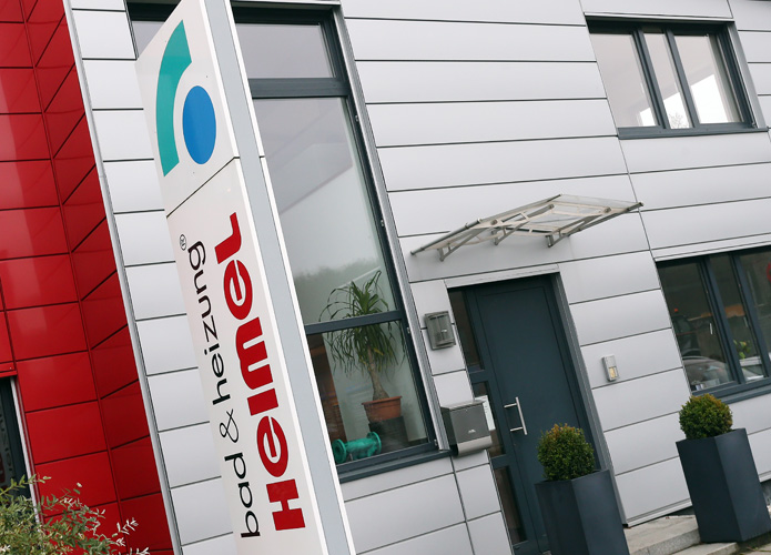 Außenansicht Firmengebäude Ferdi Heimel Bad und Heizung