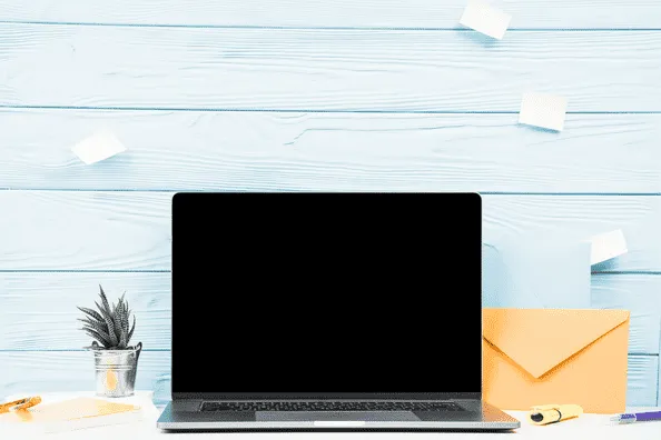 Best Laptops Under 1000 AED in UAE (2025 Savings Guide)