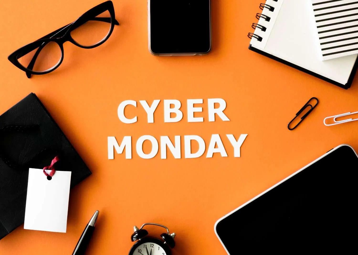 Best Cyber Monday Deals in Saudi Arabia 2025: Save More with Luvin Deals