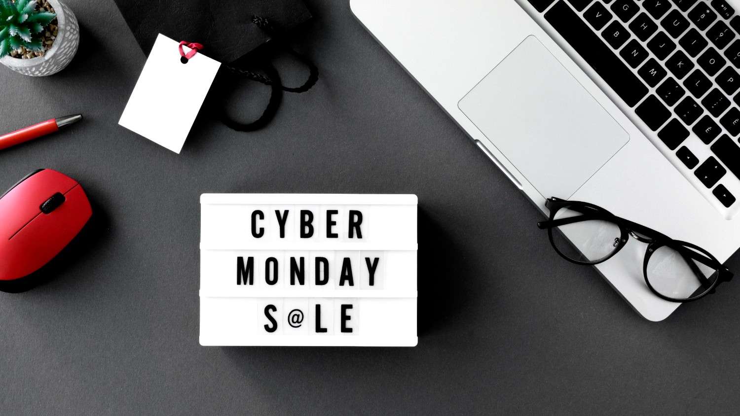 Cyber Monday Deals UAE 2025: The Smart Shopper’s Guide to Big Savings