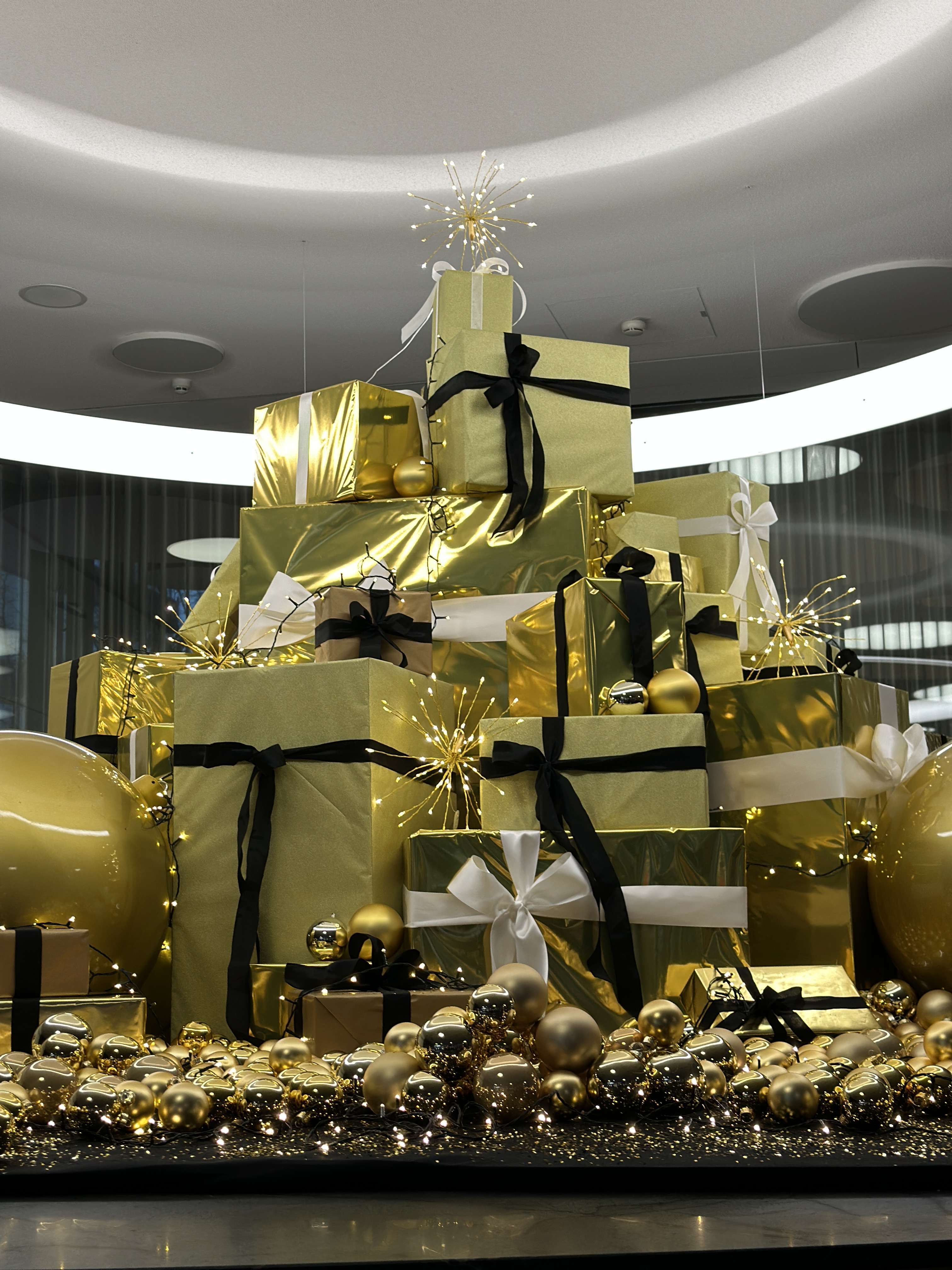 Weihnachtsfeier Stuttgart & Regensburg