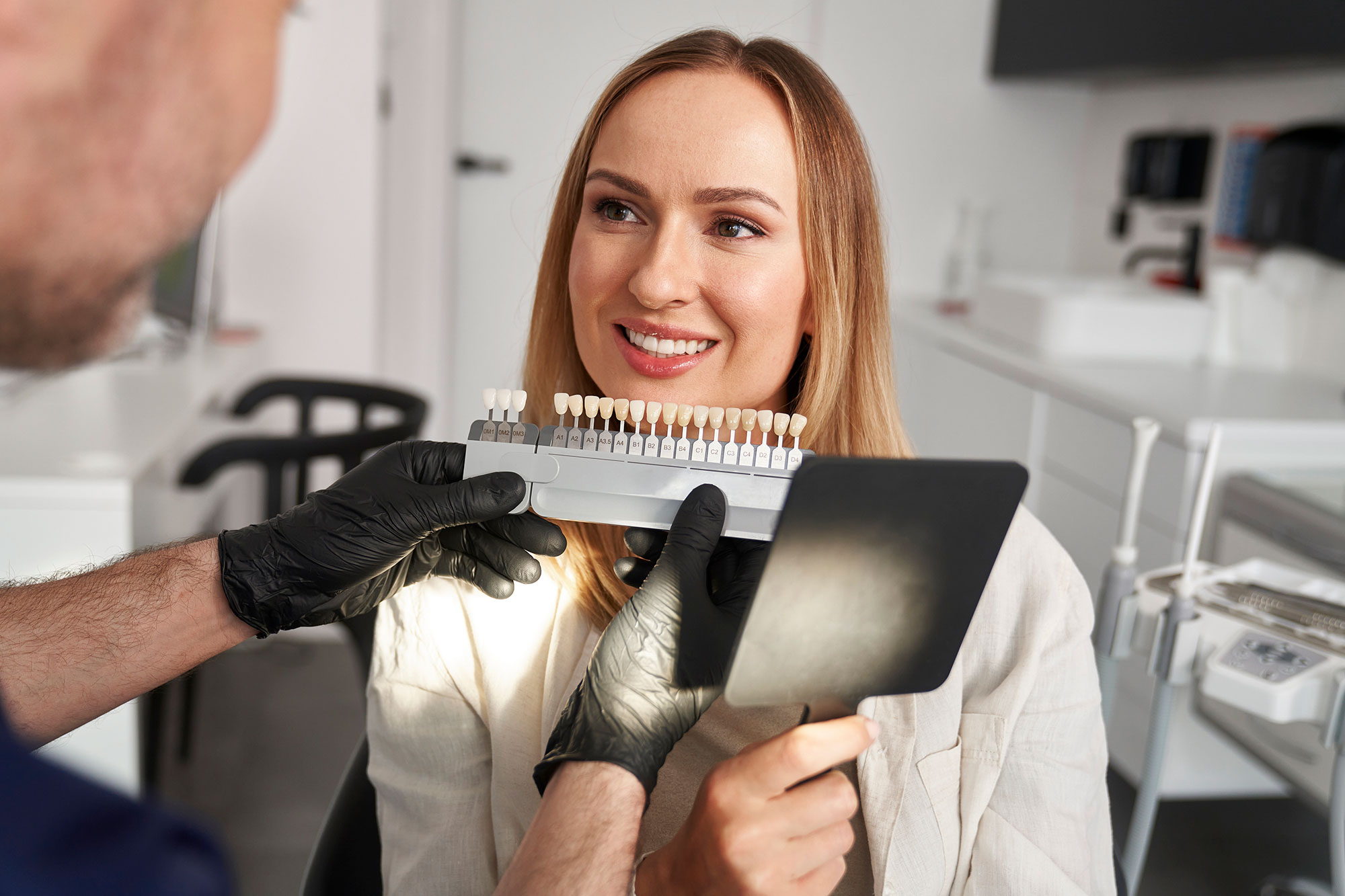 dental veneers, teeth whitening Crown Point, cosmetic dentist Crown Point, veneers vs teeth whitening