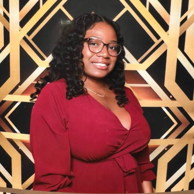 This is a headshot of Wellthy Care Adviser Tasia Anderson