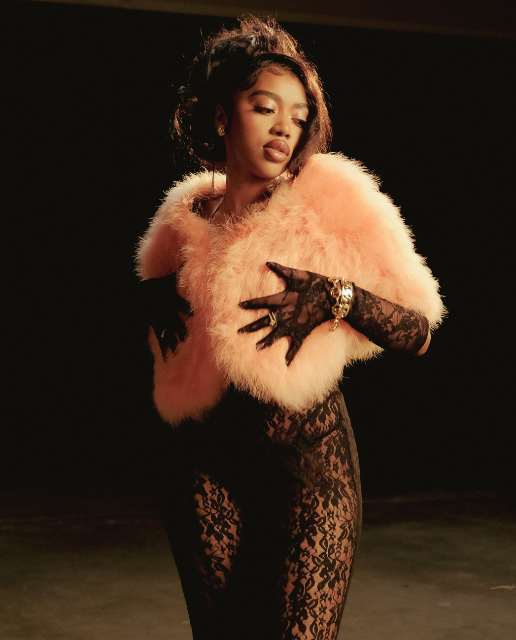 Press photo 21 of Guin Records artist Jean Deaux