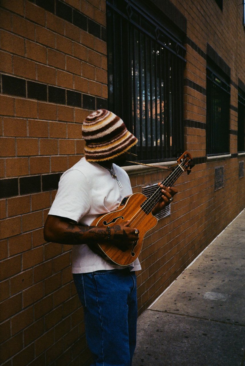 Press photo 15 of Guin Records artist Benji