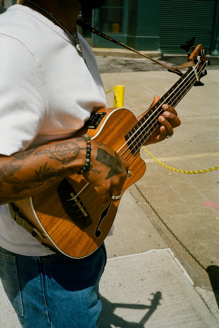 Press photo 2 of Guin Records artist Benji