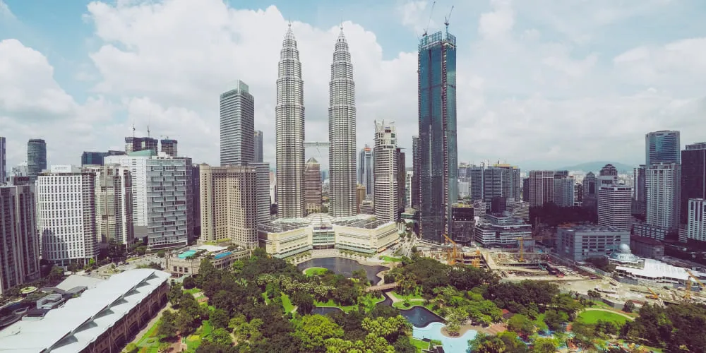 The Malaysia Guide: Employment Laws, Taxes & Benefits