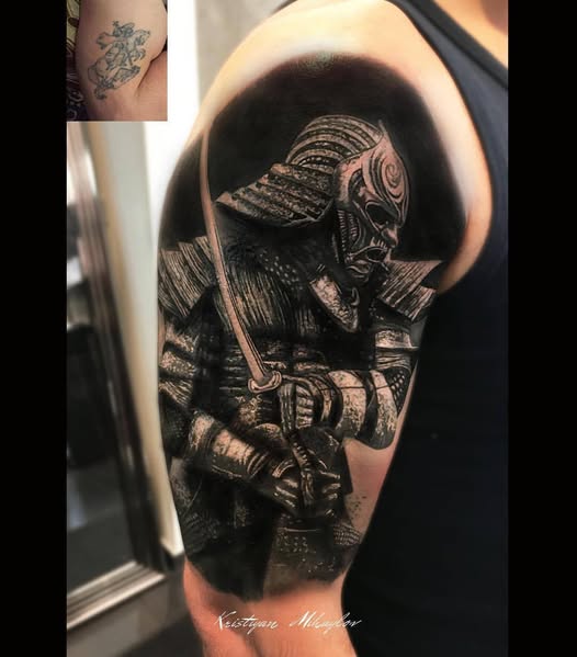 Realistic Cover-Up Samurai Tattoo München – alte Tattoos verschwinden mit realistischen Motiven.