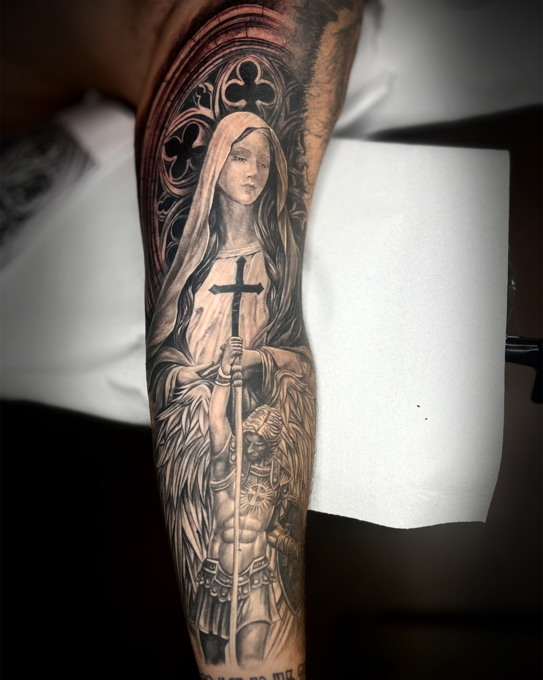 Avantgarde Tattoo Sleeve München – stilvolle Körperkunst auf höchstem Niveau.