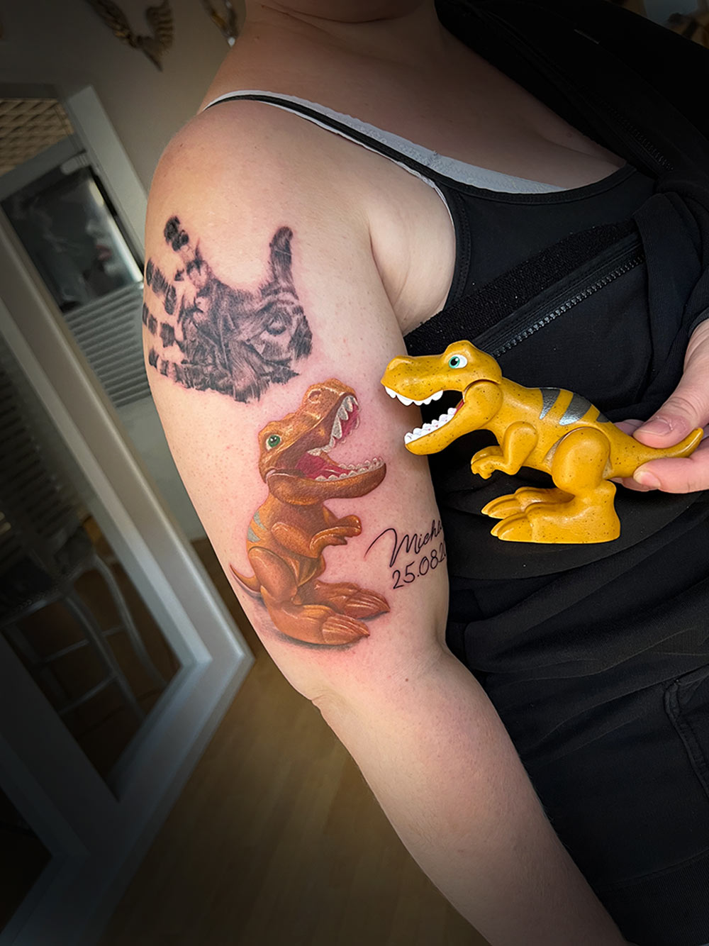 Anime Dinosauria Toy Tattoo Farbe – Color Style München