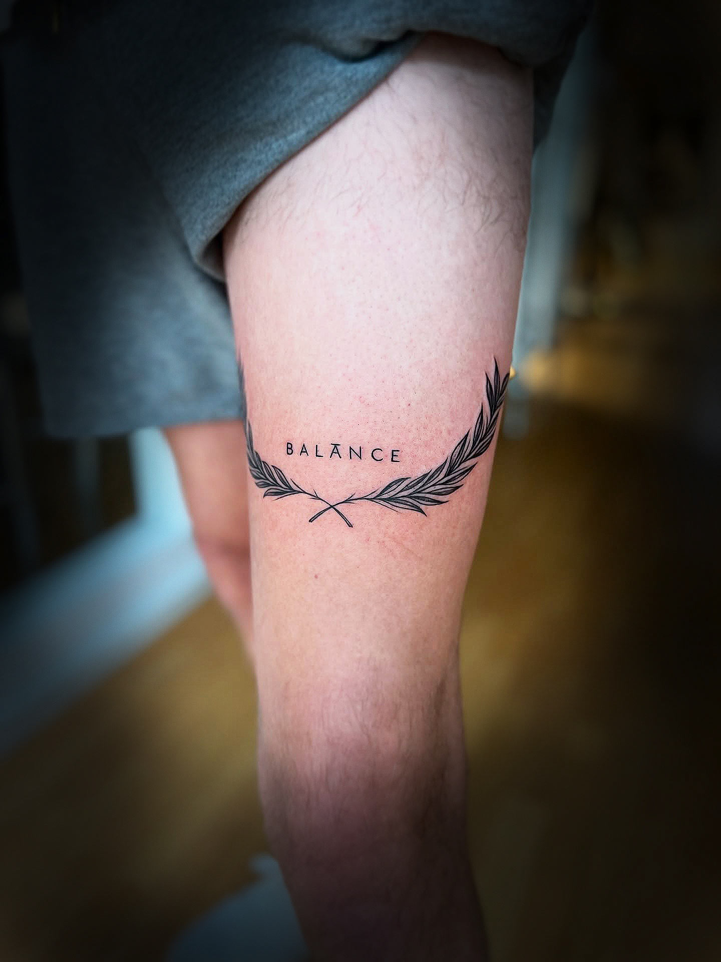 Kleines Black and Grey Tattoo mit klaren Details in München