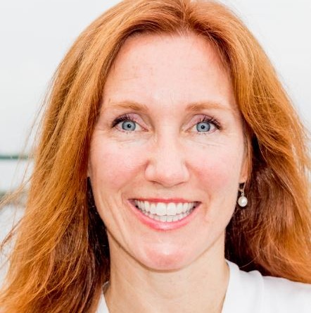 Don and Maria posing for a selfie