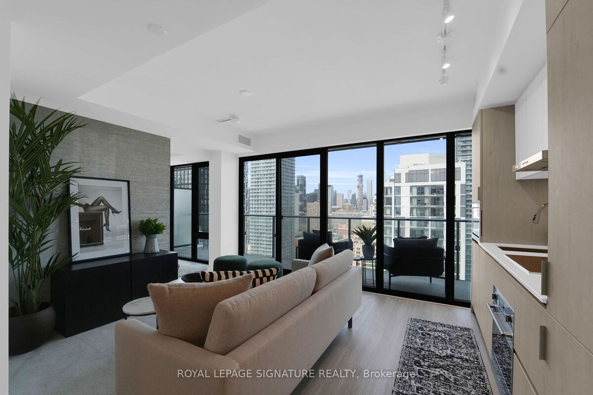 47 Mutual St #3104, Toronto