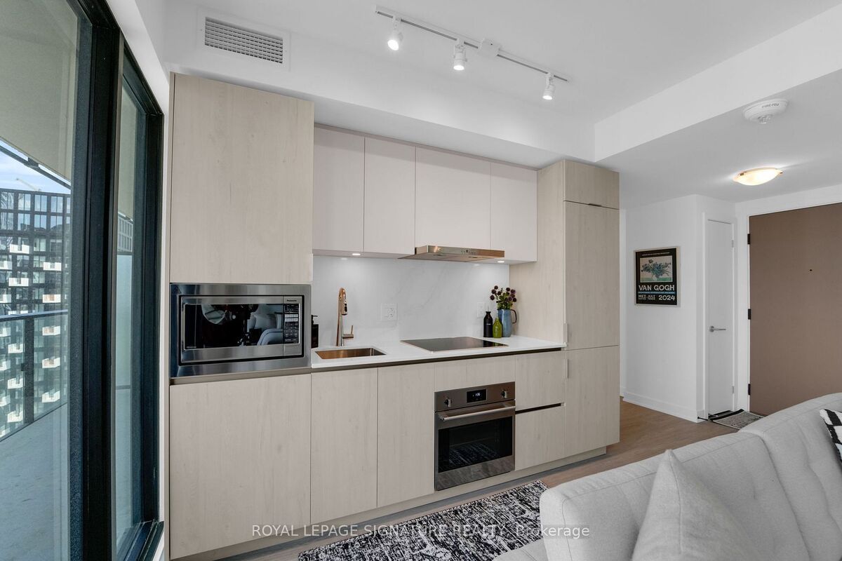 47 Mutual St #3104 | Toronto | Elena Saradidis Group