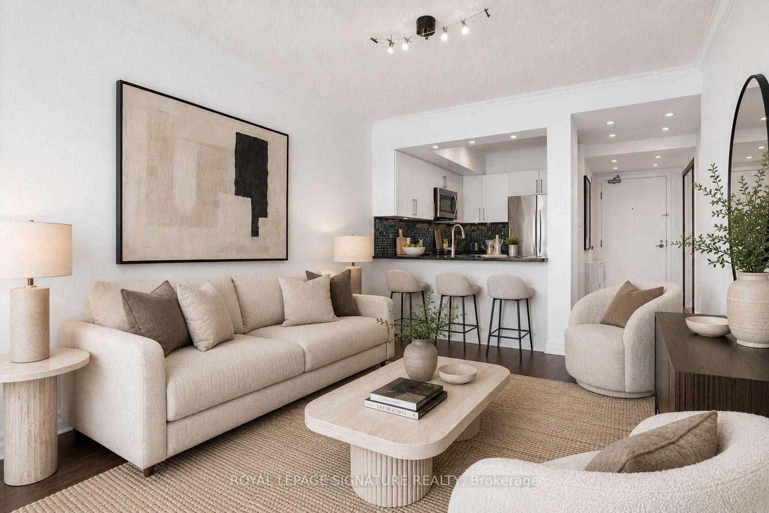 92 King Street E #813, Toronto