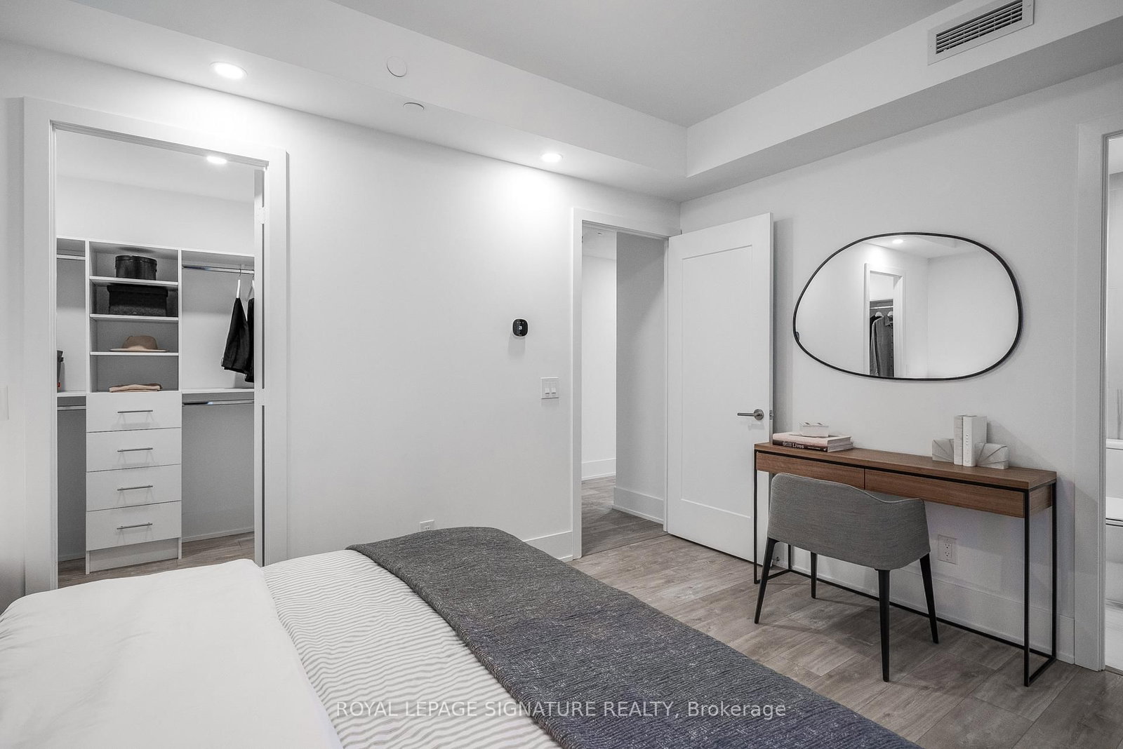 115 Denison Avenue #613 | Toronto | Elena Saradidis Group