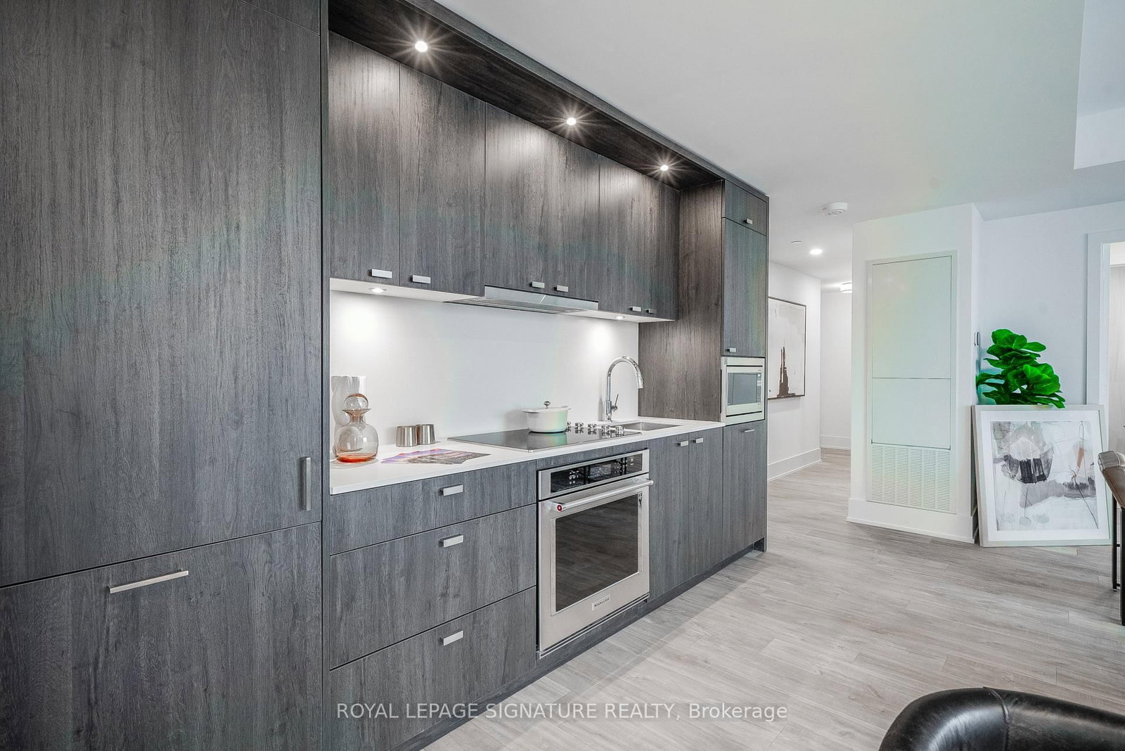 115 Denison Avenue #613 | Toronto | Elena Saradidis Group
