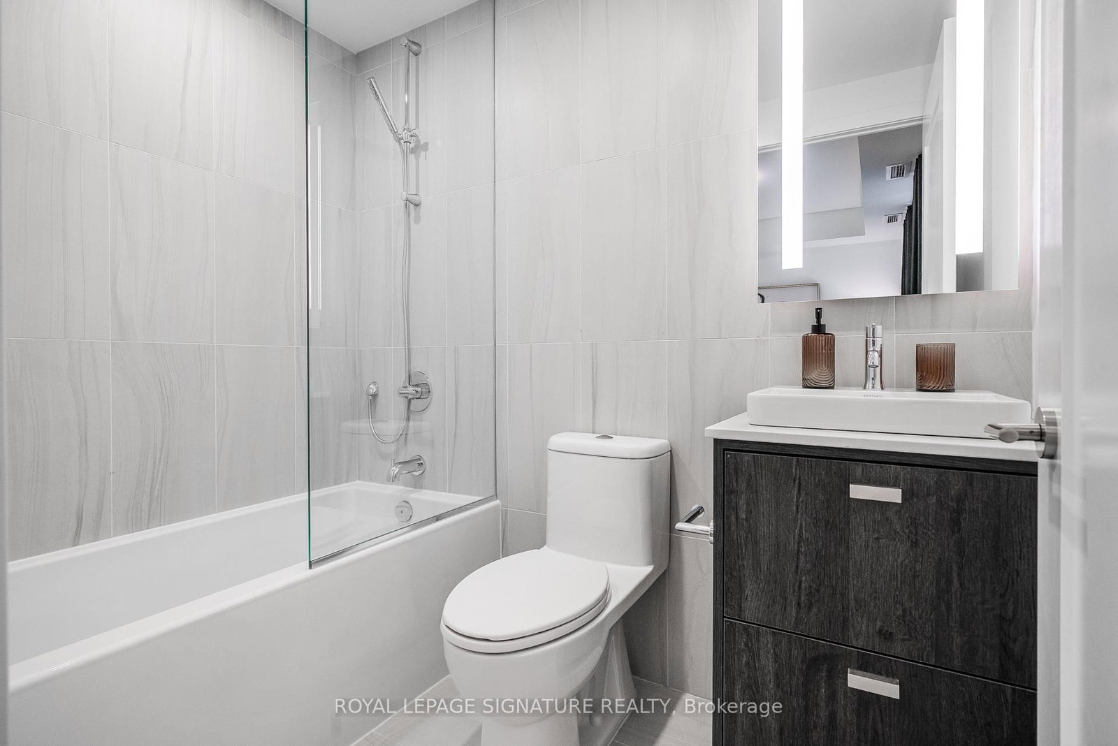 115 Denison Avenue #613 | Toronto | Elena Saradidis Group