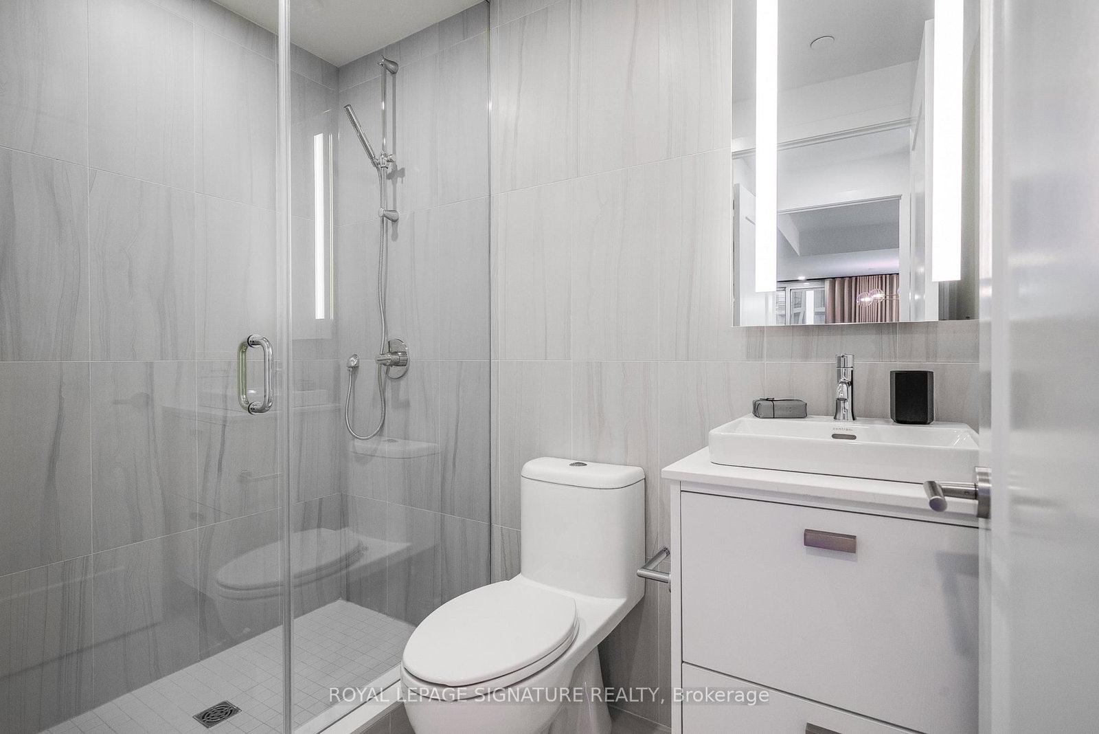 115 Denison Avenue #613 | Toronto | Elena Saradidis Group